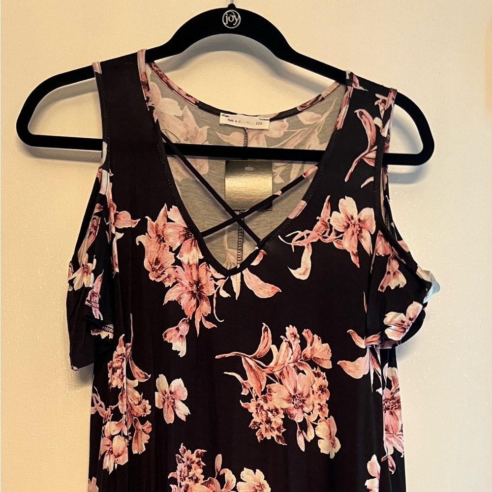 Comfy Reb and J floral tunic/dress- NWT